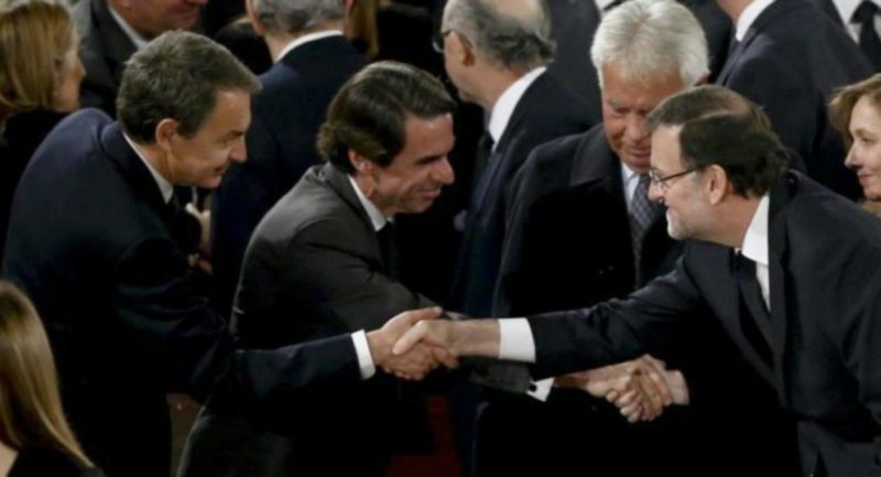 Los expresidentes Felipe González, José María Aznar y José Luis Rodríguez Zapatero junto al presidente Rajoy en el funeral de Adolfo Suárez | EFE