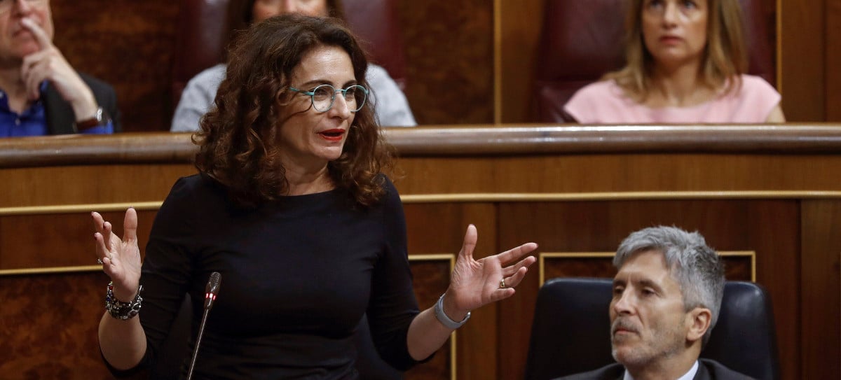 Se confirma el hachazo fiscal de Montero Cuadrado: Sociedades, al 15% efectivo, tasa Google y tasa Tobin
