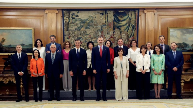 Imagen del equipo de Gobierno formado por Sánchez