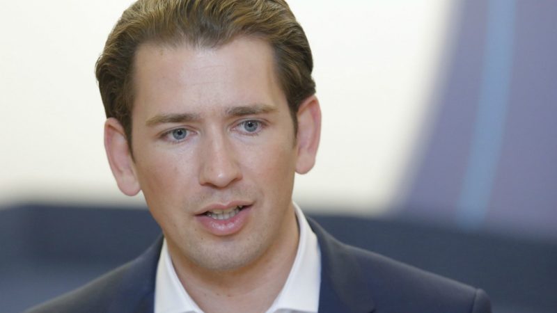 Austria anuncia más controles fronterizos si Alemania devuelve a inmigrantes