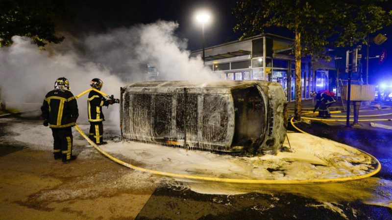 Cuatro detenidos en la tercera noche consecutiva de disturbios en Nantes