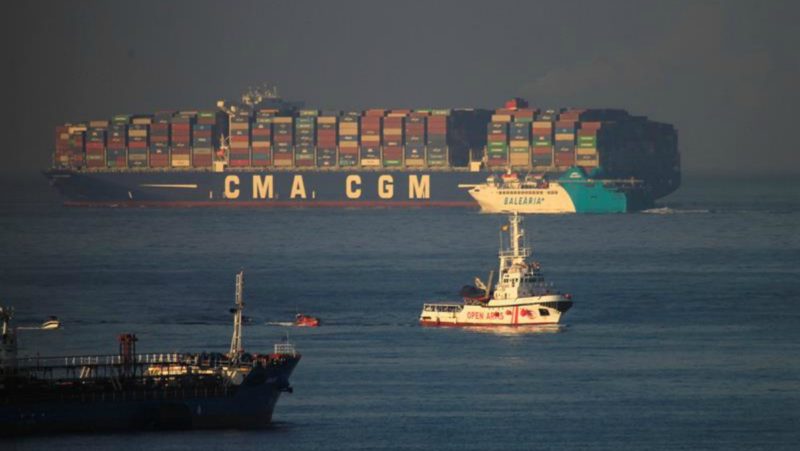 El barco Open Arms llega a Cádiz con 87 nuevos inmigrantes