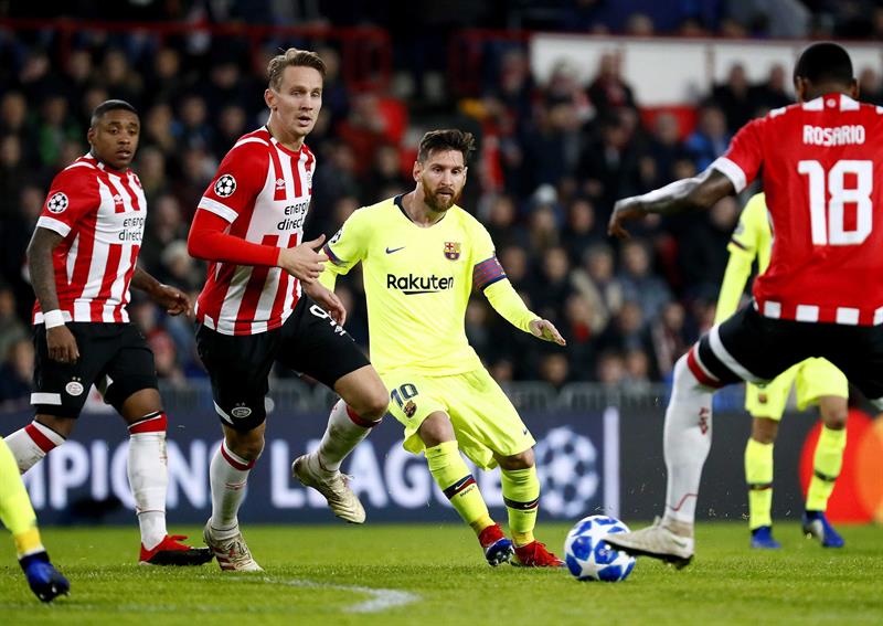 El Barça, primero de grupo sin brillo