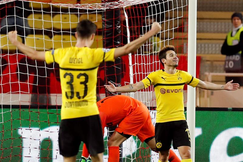El Dortmund se adueña del primer puesto del grupo A