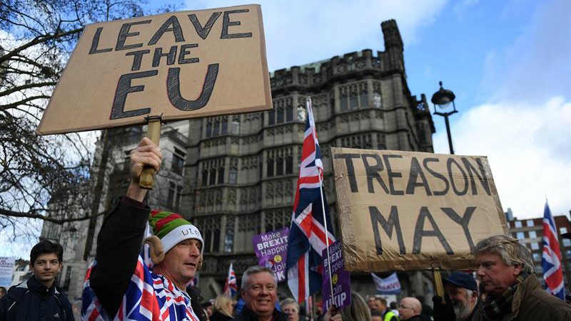 La ley que evita un «brexit» sin acuerdo ha sido sancionada