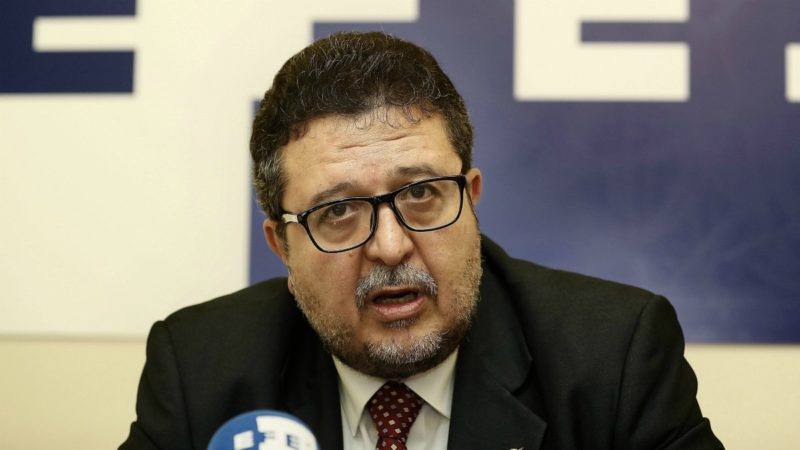 Serrano: ‘Rivera debería preocuparse por los que quieren romper España y no por VOX’