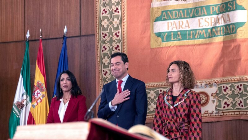 Moreno reivindica el compromiso de Andalucía ‘con España, su unidad y sus símbolos’