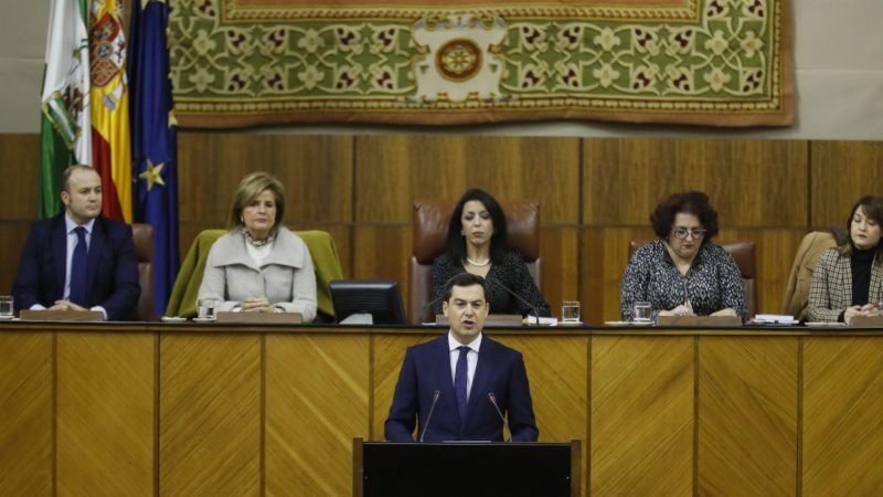 Moreno promete defender los intereses de los andaluces en una ‘España unida’