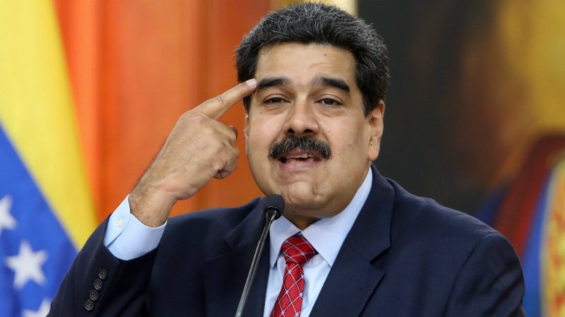 EE.UU. dice que el entorno de Maduro le contacta frecuentemente para negociar