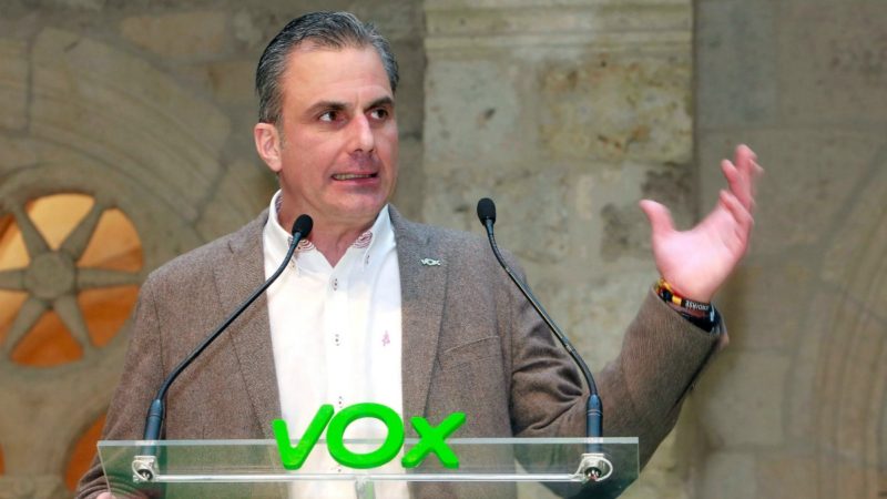 VOX rechaza el mensaje del «miedo» y se proclama como única opción del cambio