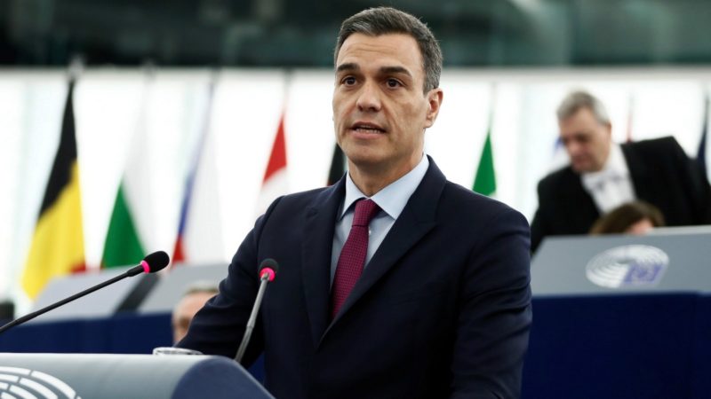 Sánchez receta ‘diálogo’ en el Parlamento Europeo para resolver la afrenta golpista en Cataluña
