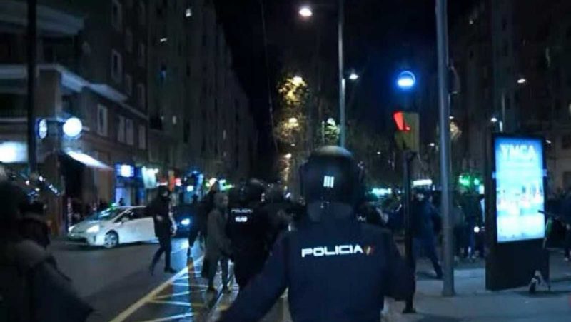 Detenidos cinco ‘demócratas’ de extrema izquierda por su violencia contra VOX en Zaragoza