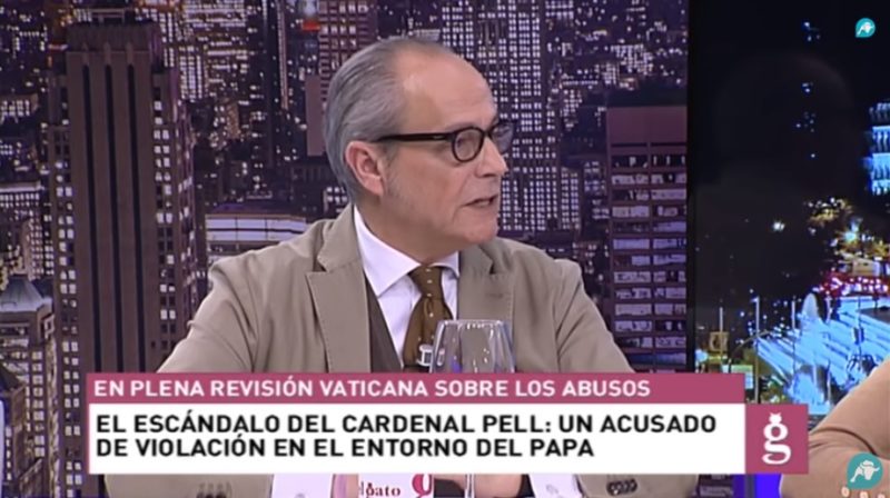 García Serrano carga contra los casos de pederastia en la Iglesia: ‘que se arrojen al lago’