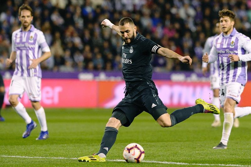 La crisis da un respiro al Real Madrid con su goleada al Valladolid