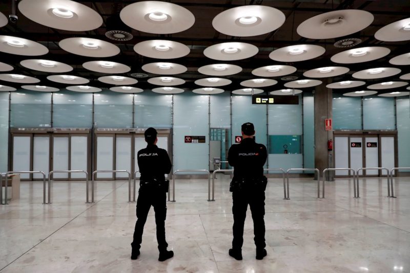Madrid propone enviar un sms a la llegada de turistas en Barajas