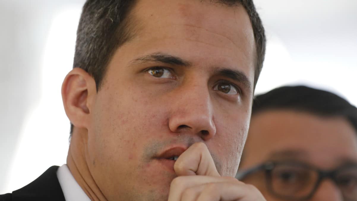 Diputados de la oposición venezolana entran en modo de supervivencia