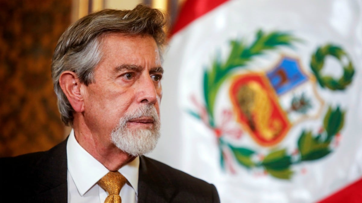 Casi la mitad de los peruanos no aprueba la gestión de Francisco Sagasti