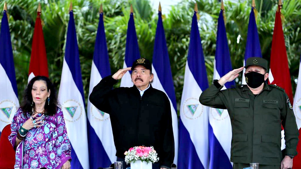 Remesas en peligro: Ortega está a punto de provocar el aislamiento económico de Nicaragua