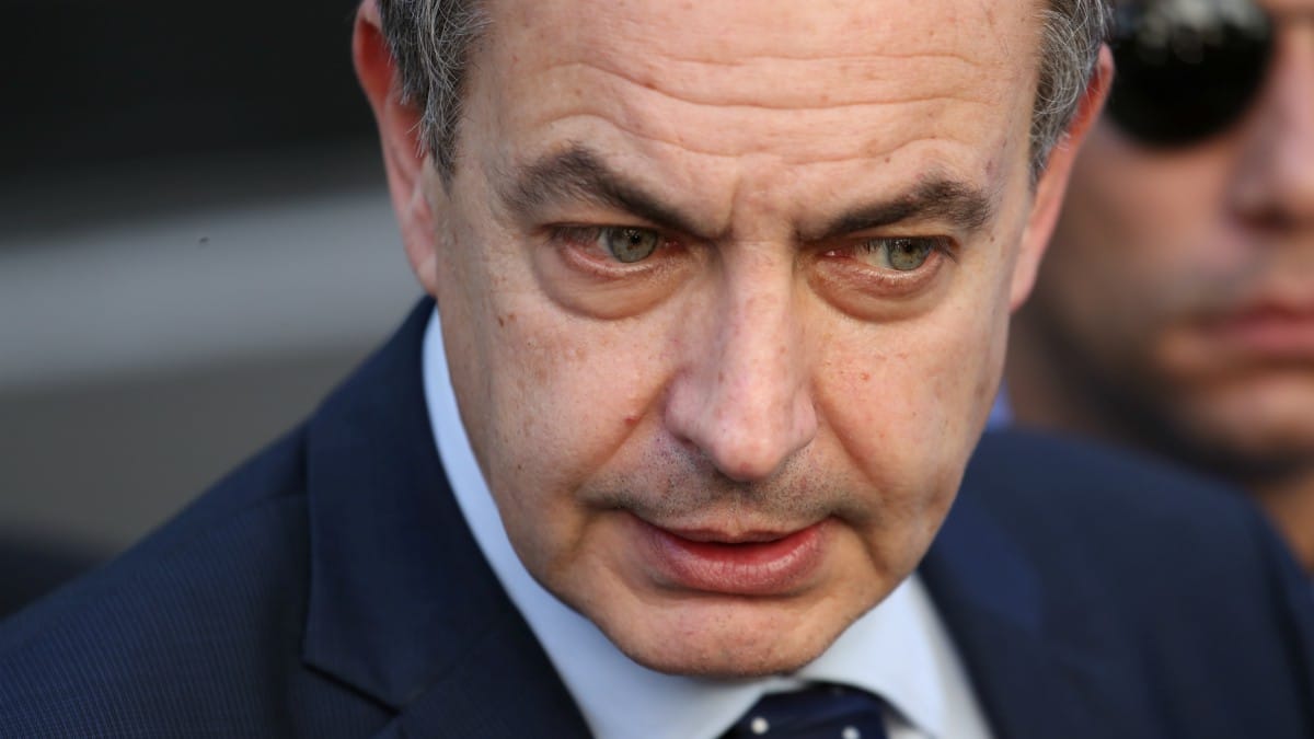 Zapatero vuelve a blanquear a Otegui, socio preferente de Sánchez