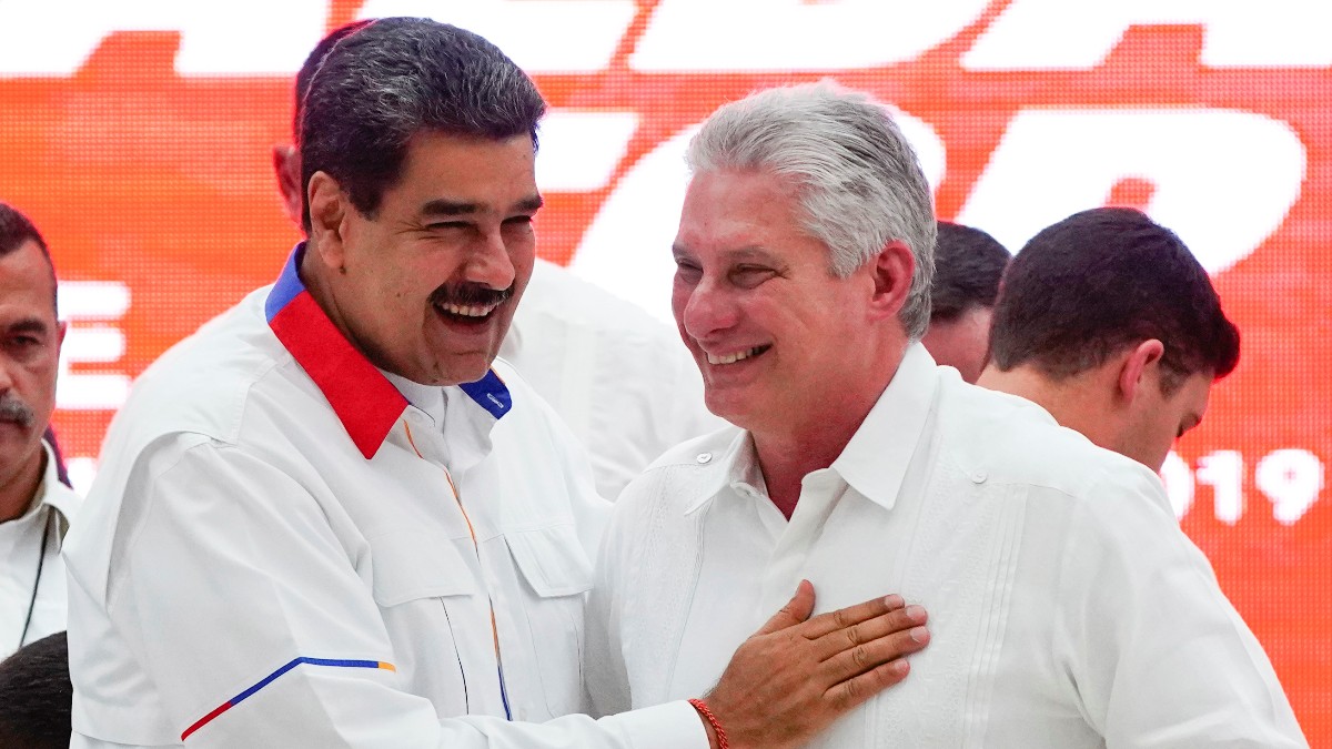 Maduro, Canel, Lula… el comunismo celebra el asalto de Petro al poder