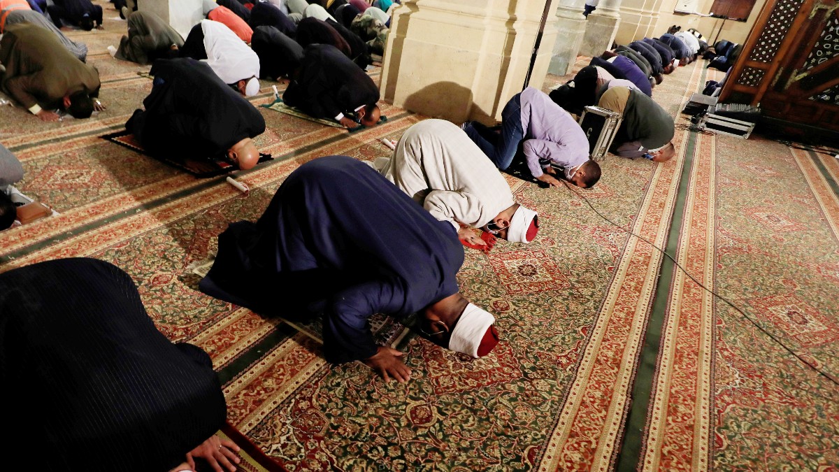 El TSJC prohíbe el escrache musulmán en el domicilio del alcalde socialista que se opone a la apertura de una mezquita