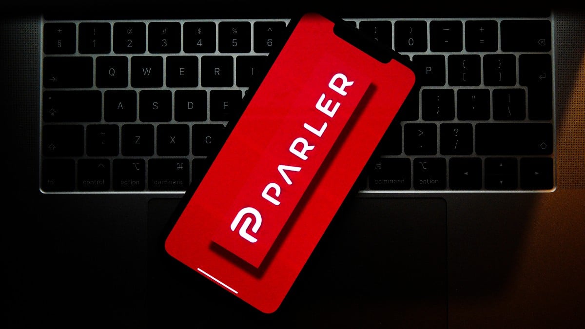 El director ejecutivo de Parler, optimista con el regreso de la plataforma: ‘Volveremos más fuertes’