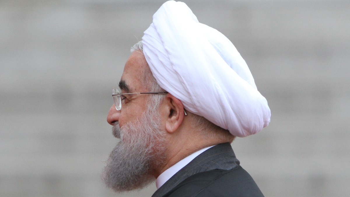 Un alto cargo iraní dice que Irán negociaría el pacto nuclear si EEUU retira las sanciones