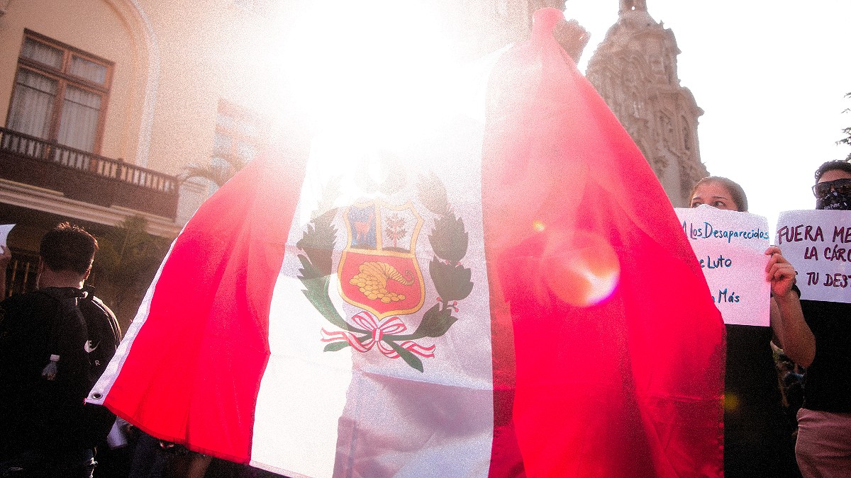 Foto: Bandera peruana - Unsplash