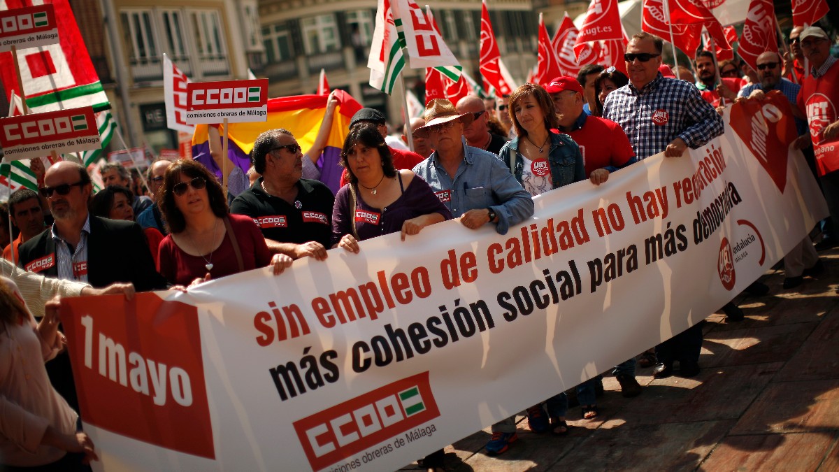 Sánchez aumenta hasta los 13,8 millones las subvenciones a los sindicatos en plena ruina económica