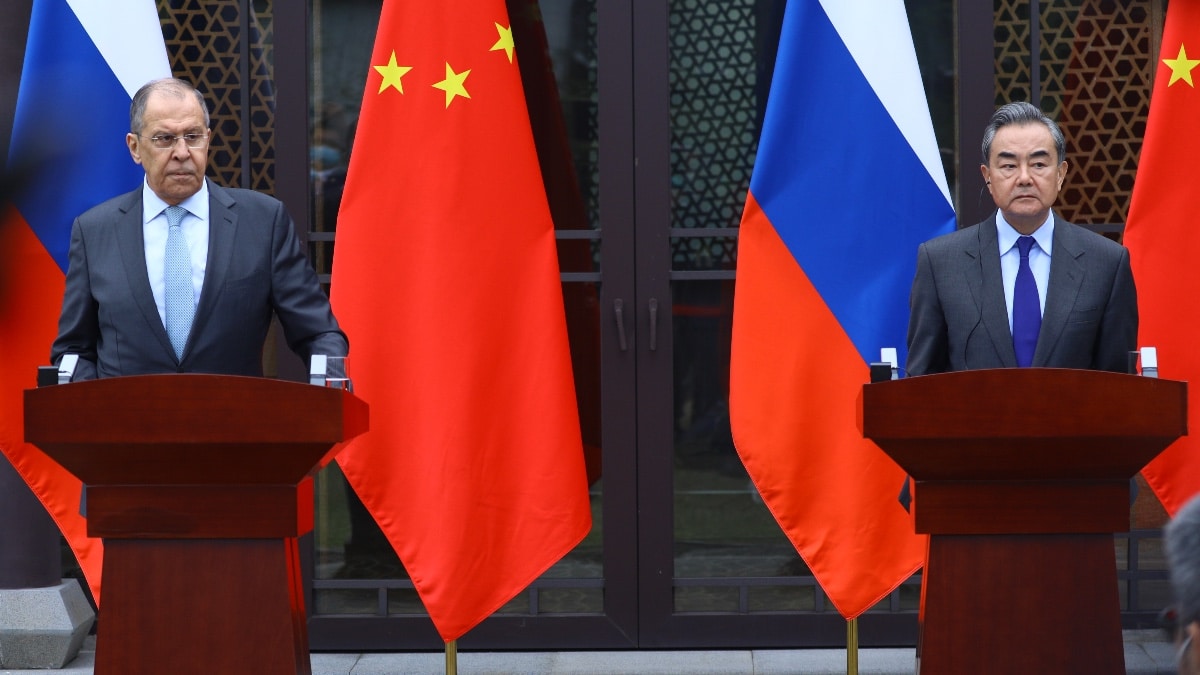 Rusia y China señalan a Estados Unidos como ‘el rival común’