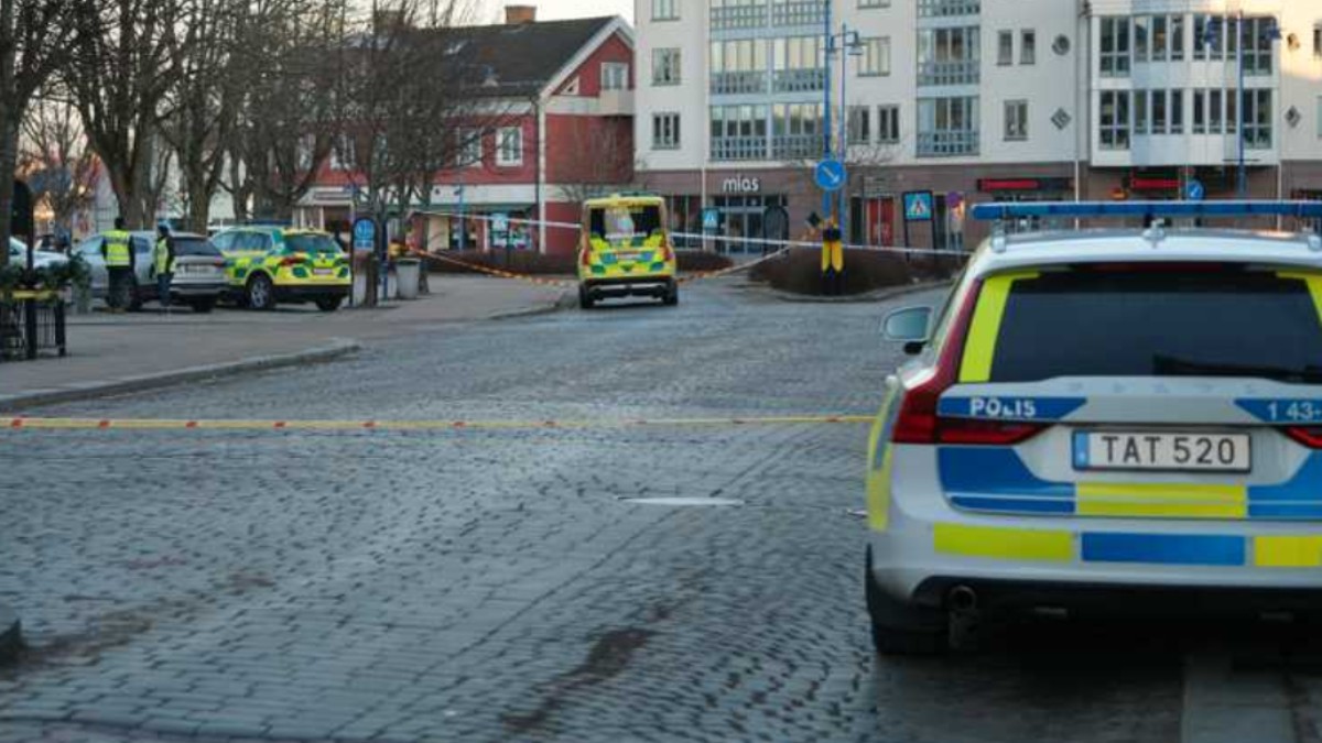 Ataque terrorista en Suecia: un afgano hiere con un cuchillo a siete personas, tres de ellas están en estado crítico
