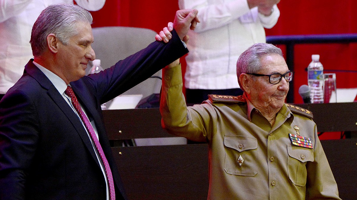 Díaz-Canel asume el poder absoluto: es el nuevo líder del Partido Comunista de Cuba