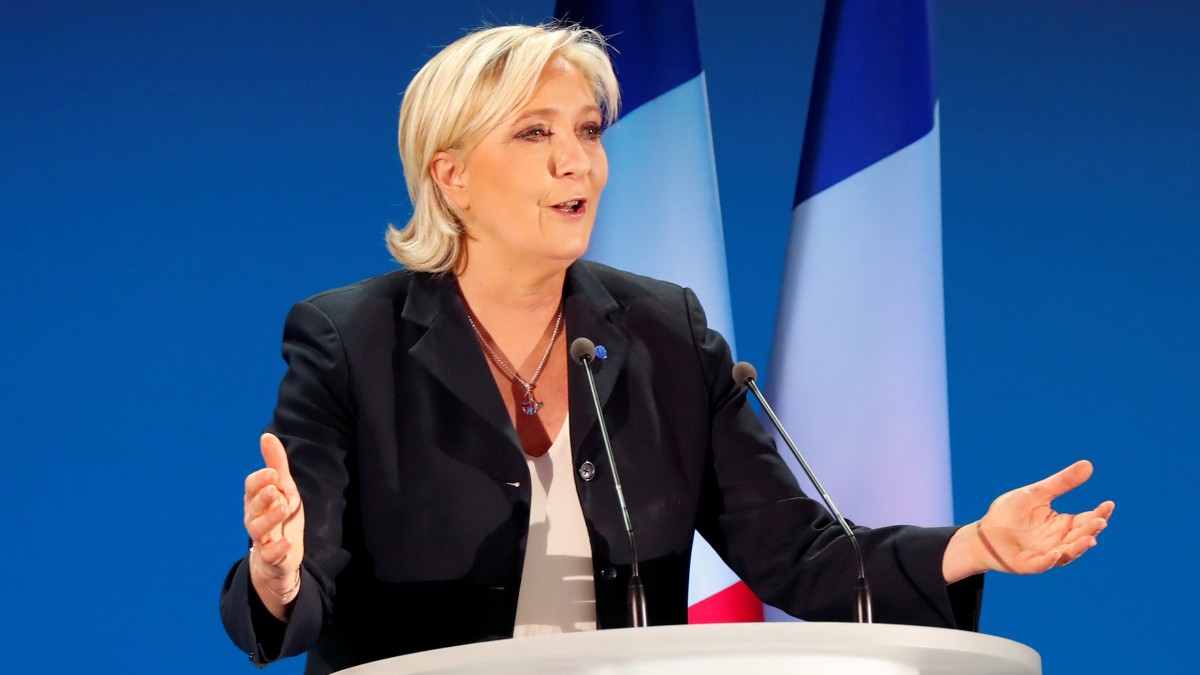 Marine Le Pen respalda el manifiesto de los militares: ‘Es deber de todos los patriotas franceses salvar el país’