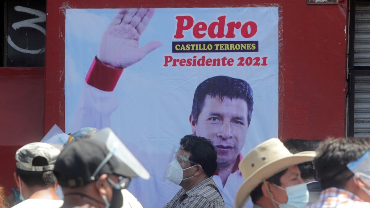 ¿Podrá Perú derrotar a la izquierda bolivariana como hizo Ecuador?