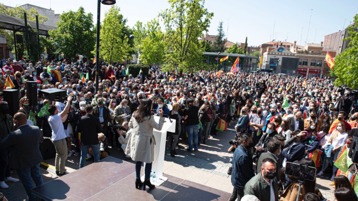 El ‘cinturón verde’: una multitud recibe a VOX en Móstoles en el primer gran acto de campaña