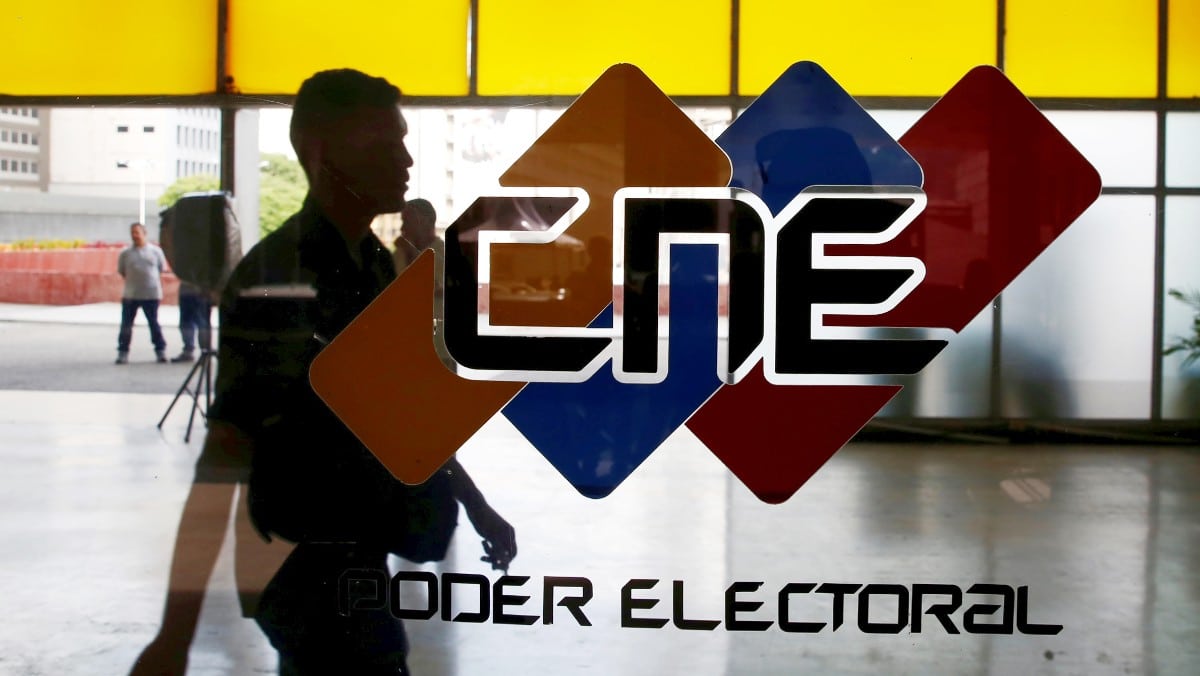 El Consejo Electoral chavista anuncia que las elecciones regionales serán el 21 de noviembre