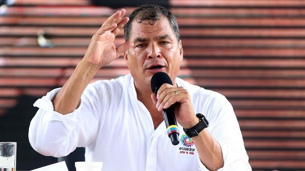 Un tribunal de Ecuador solicita iniciar un proceso de extradición contra el prófugo Correa