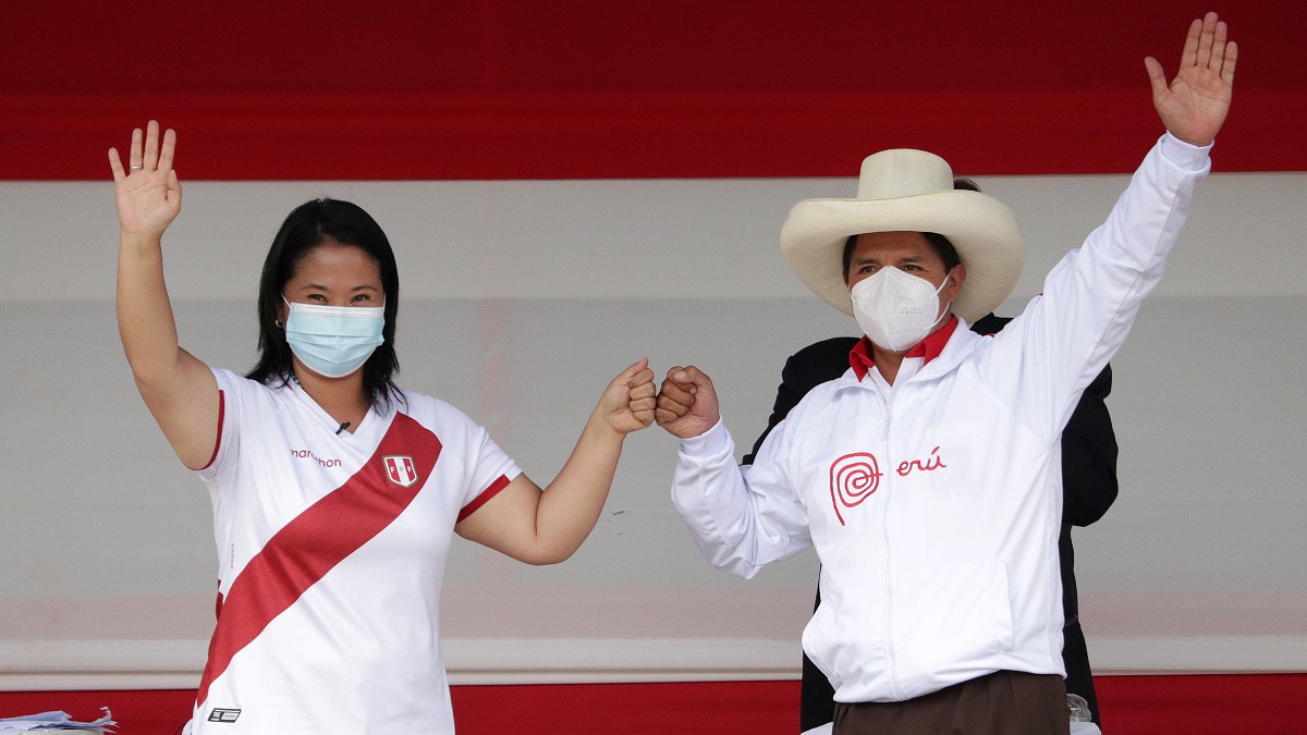 Fujimori y el comunista Castillo llegan a un acuerdo para celebrar dos debates electorales
