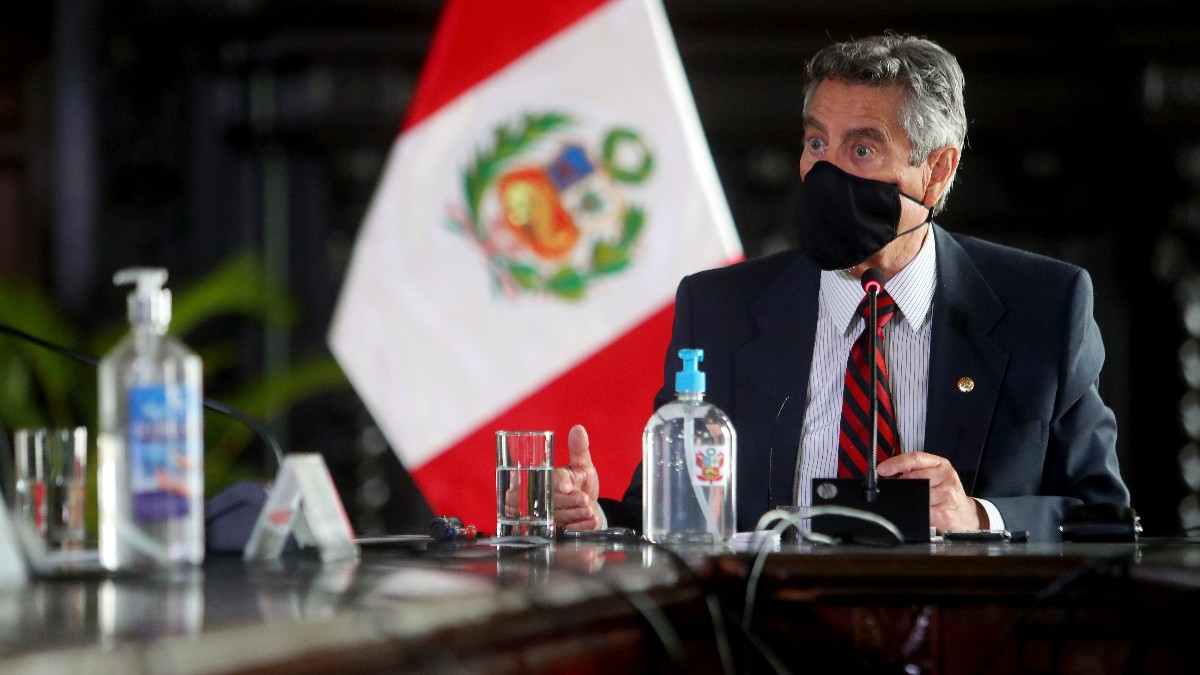 Sagasti dice a los peruanos que no habrá ‘manera de interrumpir’ las elecciones del próximo 6 de junio