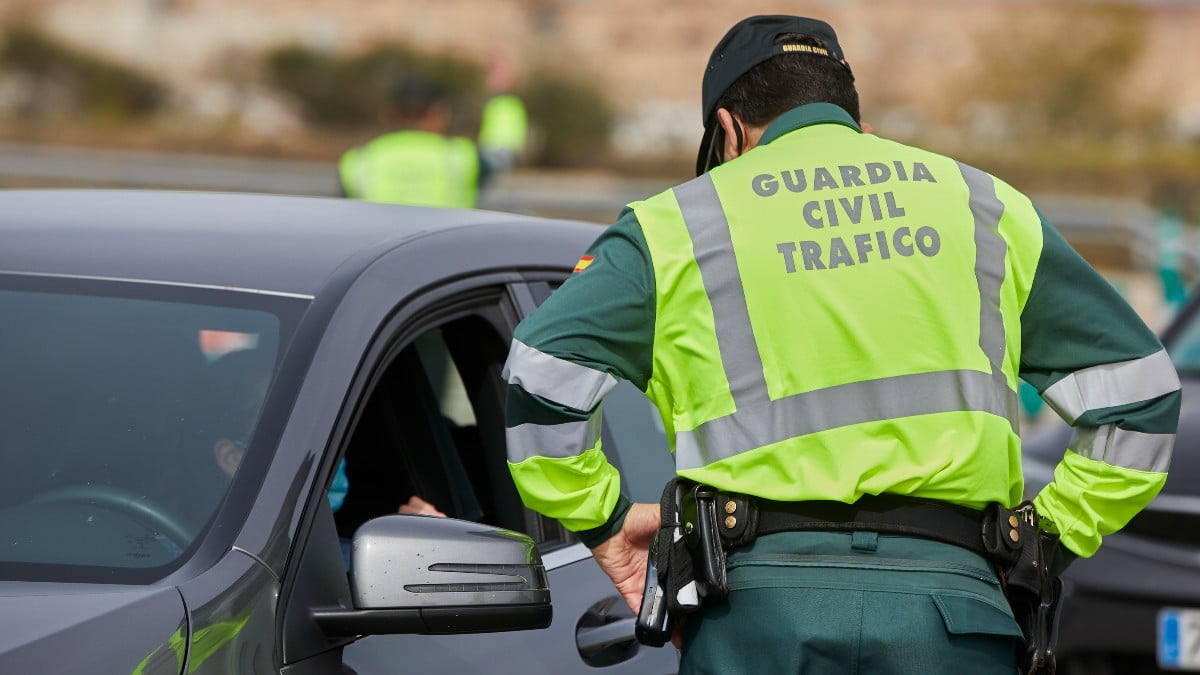 VOX rechaza las ‘veleidades’ de Feijóo y exige que se garantice el mantenimiento de la Guardia Civil de Tráfico en Galicia