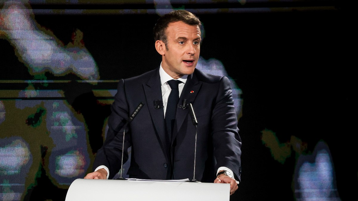Un sindicato policial pide a Macron que active el Estado de Emergencia por la desintegración de Francia