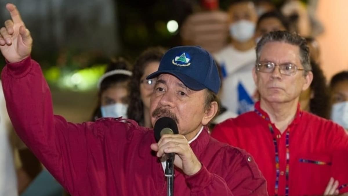 El régimen de Ortega detiene a la ex primera dama y a un periodista crítico con la dictadura