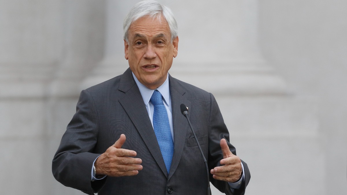 Piñera se somete a la agenda ideológica de la izquierda: impulsará con ‘urgencia’ el matrimonio gay