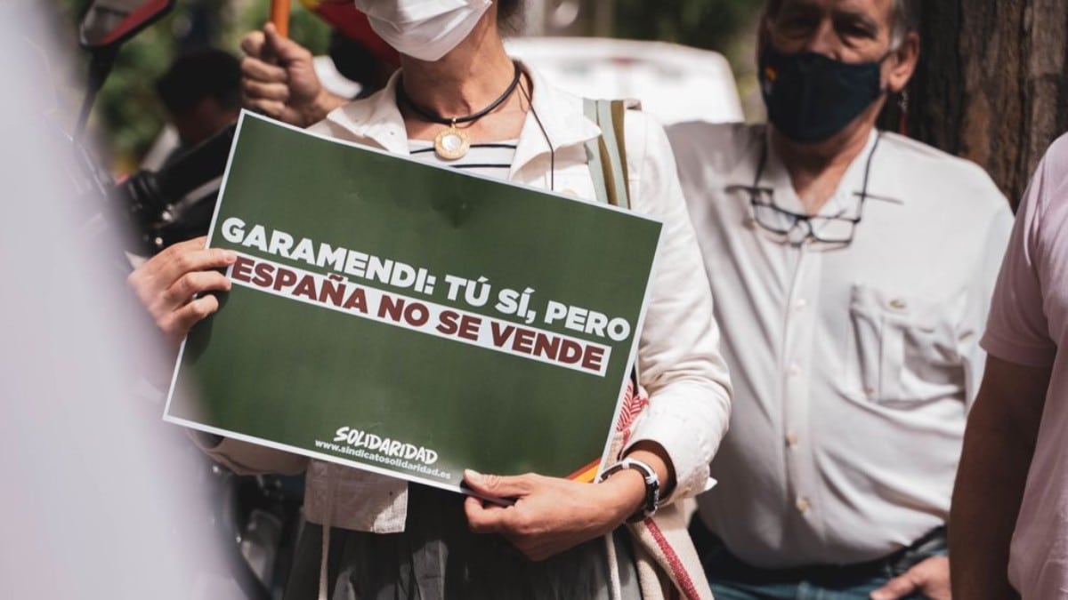El sindicato Solidaridad pide la dimisión de Garamendi por apoyar los indultos: ‘Tú sí, pero España no se vende’