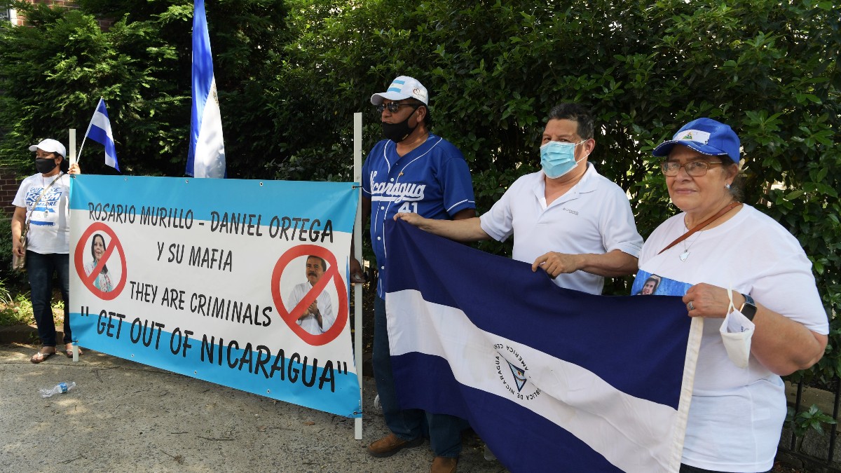 El régimen de Daniel Ortega ordena la detención del exministro de Educación Humberto Belli