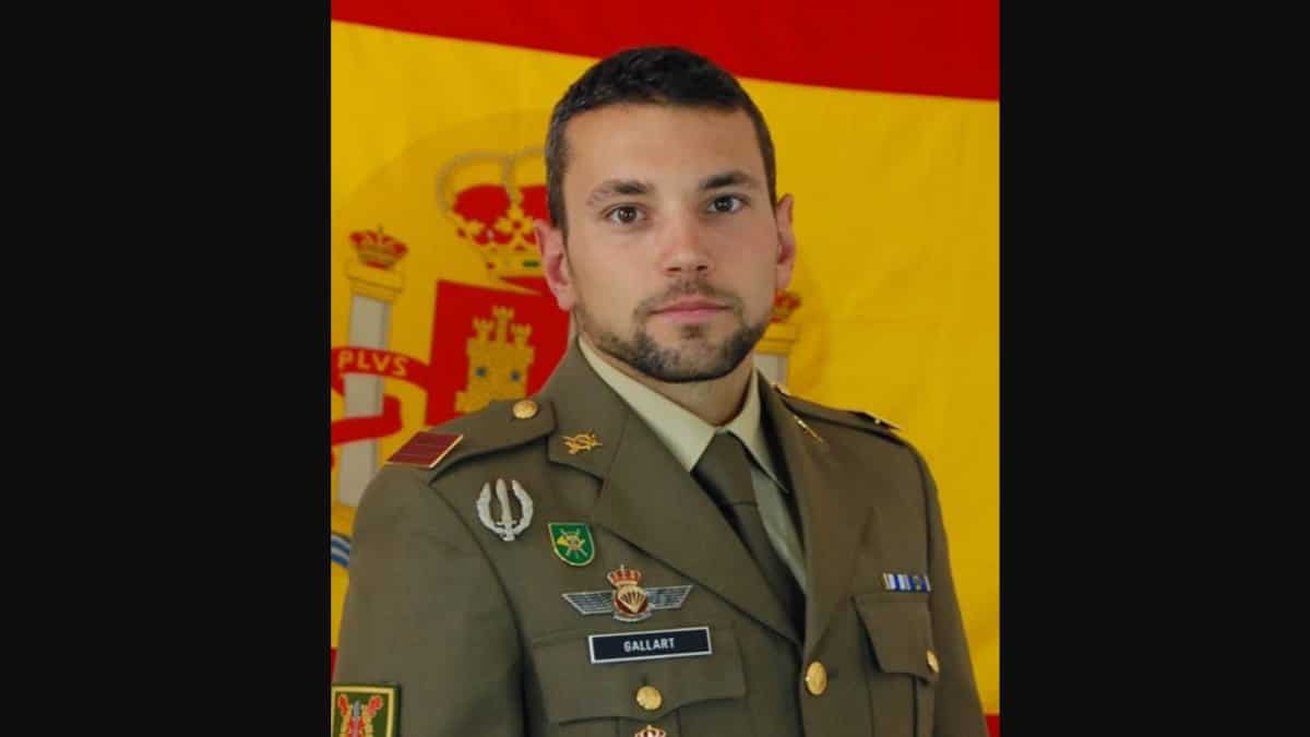 Muere un sargento del Ejército de Tierra en un salto paracaidista frente a las costas de Cartagena (Murcia)