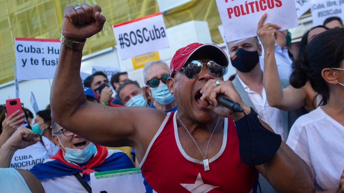 Sánchez anuncia ayudas para el régimen cubano y asegura que el origen de las protestas está en ‘la crisis derivada de la Covid’