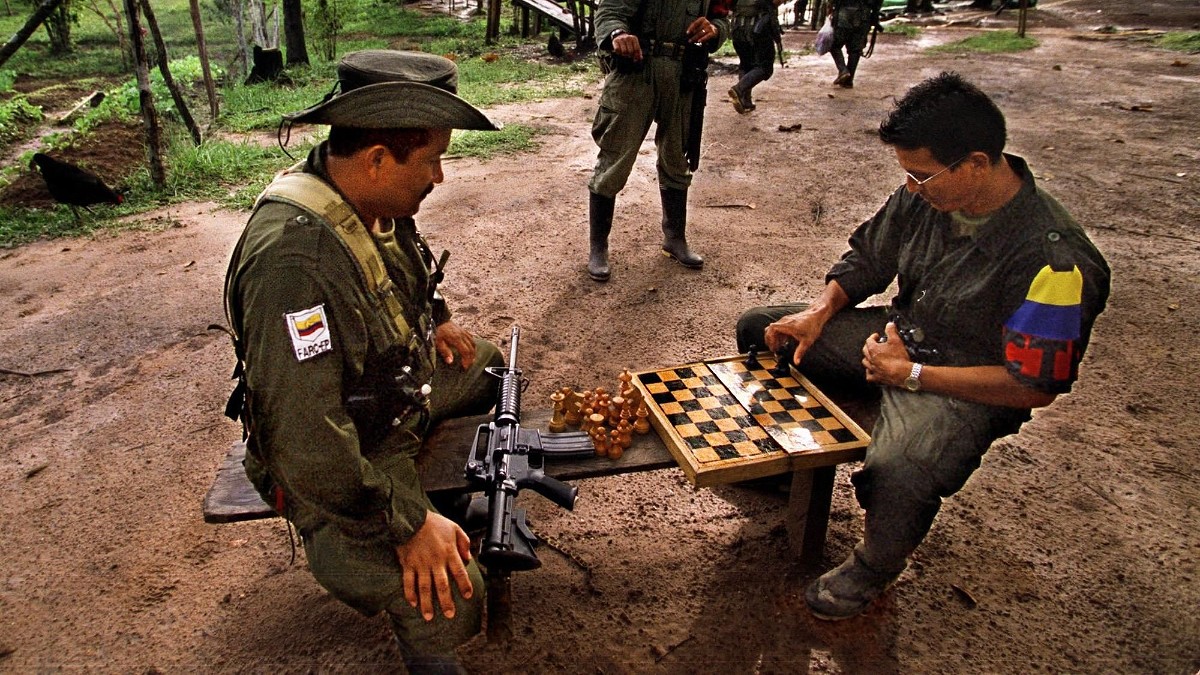 El Ejército de Colombia dice haber ‘cercado’ al cabecilla de las FARC, ‘Gentil Duarte’