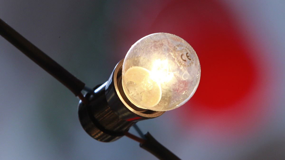 El precio de la luz repuntará este lunes un 28,9%