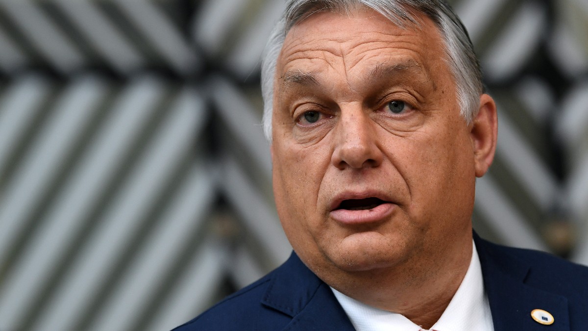 Orbán avisa a la UE: ‘No permitiremos que los activistas LGTBI entren en nuestras escuelas’